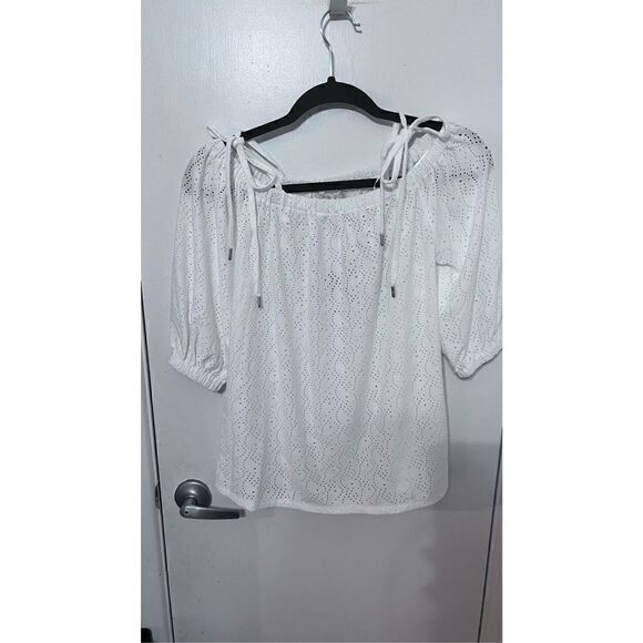 MICHAEL KORS WHITE EYELET SHORT SLEEVE BLOUSE SZ XS NEW P1-22 - Picture 1 of 10